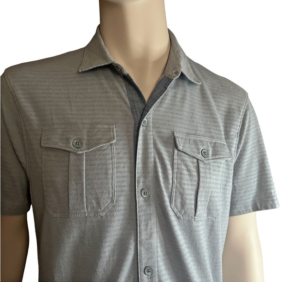 Banana Republic Button Front Shirt Short Sleeve Textured Knit NWT - Picture 3 of 16